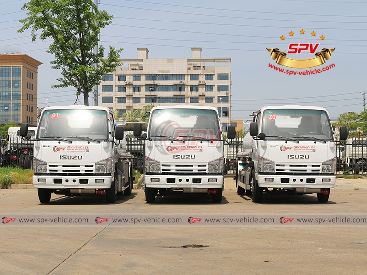 SPV-vehicle - 3 Units of  Refuler Truck ISUZU - Front Side View